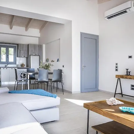 Вилла Elegant 3 Bedrooms Julieta Private Pool Sea Views Kefalonia Свороната