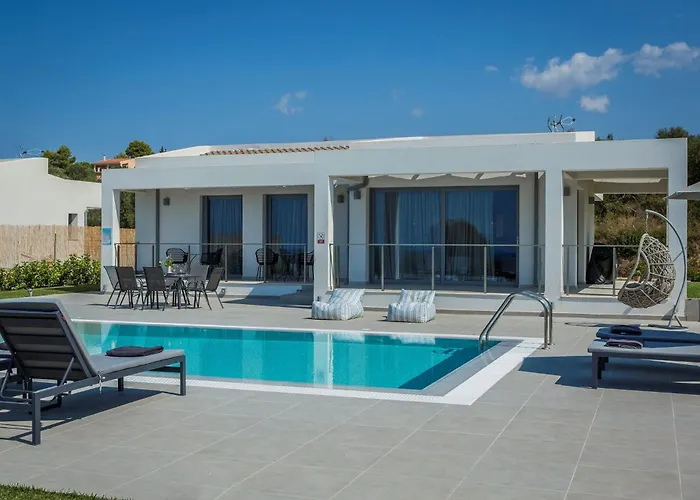 Elegant 3 Bedrooms Julieta Private Pool Sea Views Kefalonia Svoronata