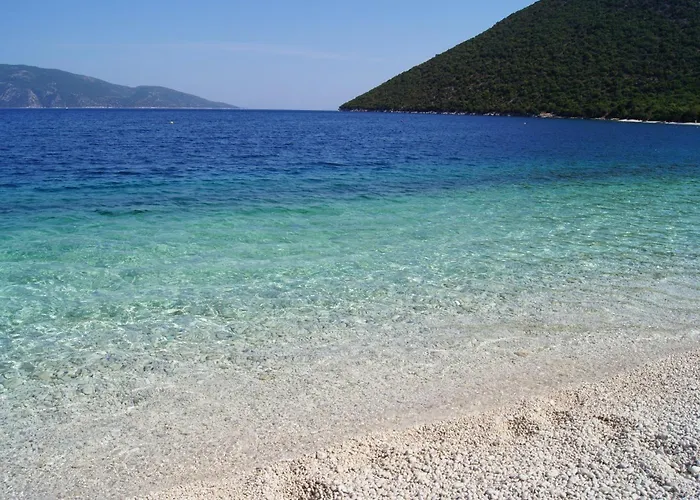 Elegant 3 Bedrooms Julieta Private Pool Sea Views Kefalonia