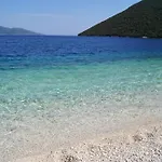 Elegant 3 Bedrooms Julieta Private Pool Sea Views Kefalonia